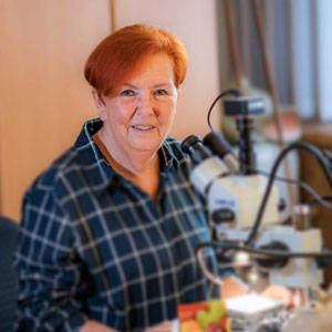 Frau-Holl-bestohygienica